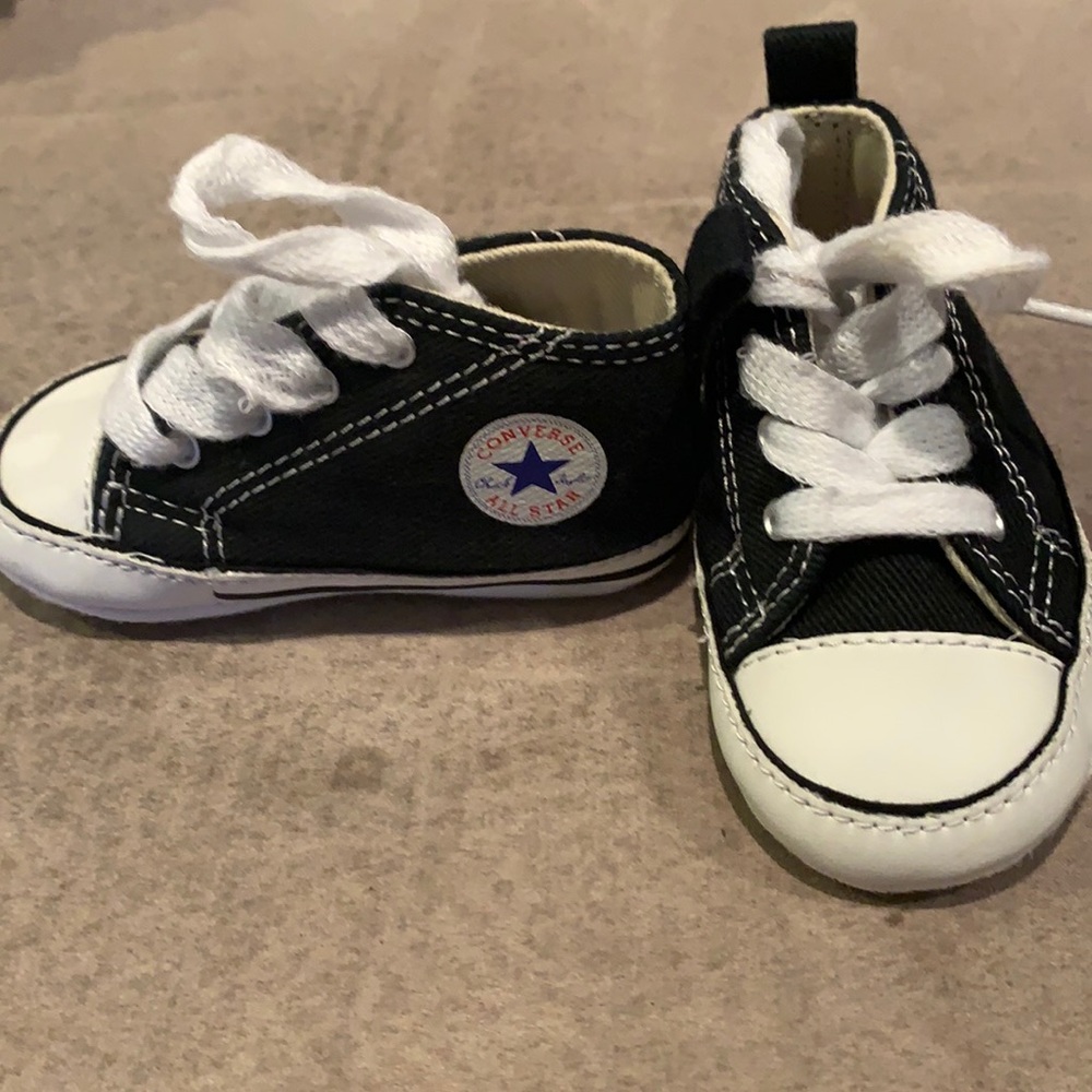 Converse infant sneaker